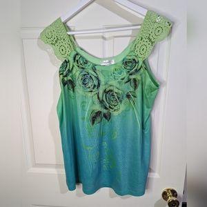 Dress Barn green floral sleeveless top Crochet Shoulder Straps size large